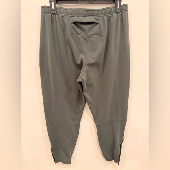 Nike Dri-FIT Men’s Athletic Jogger Pants – Gray – Size XXL - Picture 2 of 5